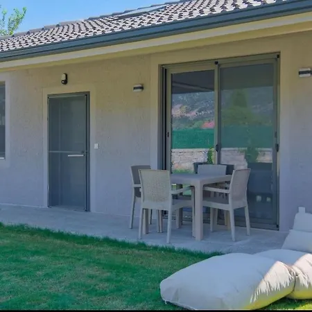 Huzurlu Sakin Doga Ile Ic Ice Hébergement de vacances Fethiye